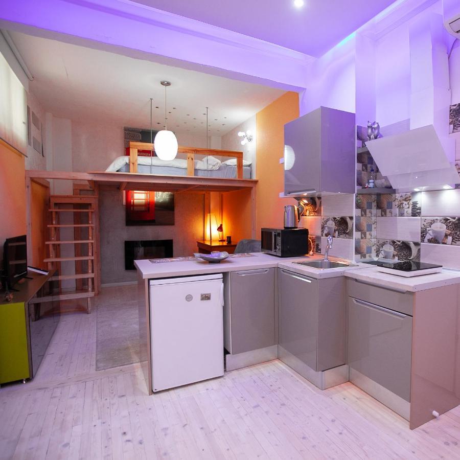 Ferienwohnung Orange And Blue Studio Downtown 5 Min From White Tower Thessaloniki Exterior foto