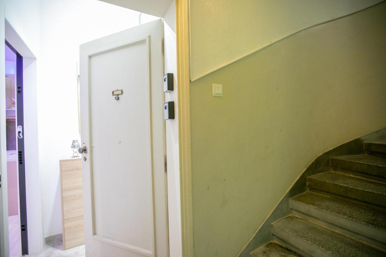 Ferienwohnung Orange And Blue Studio Downtown 5 Min From White Tower Thessaloniki Exterior foto